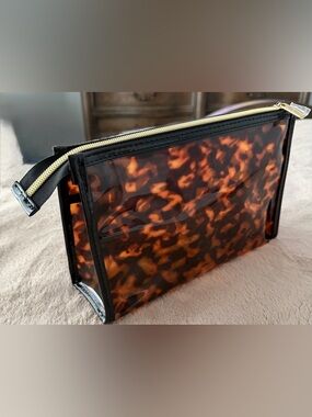 Sophia Joy tortoise shell clutch/makeup/toiletry bag